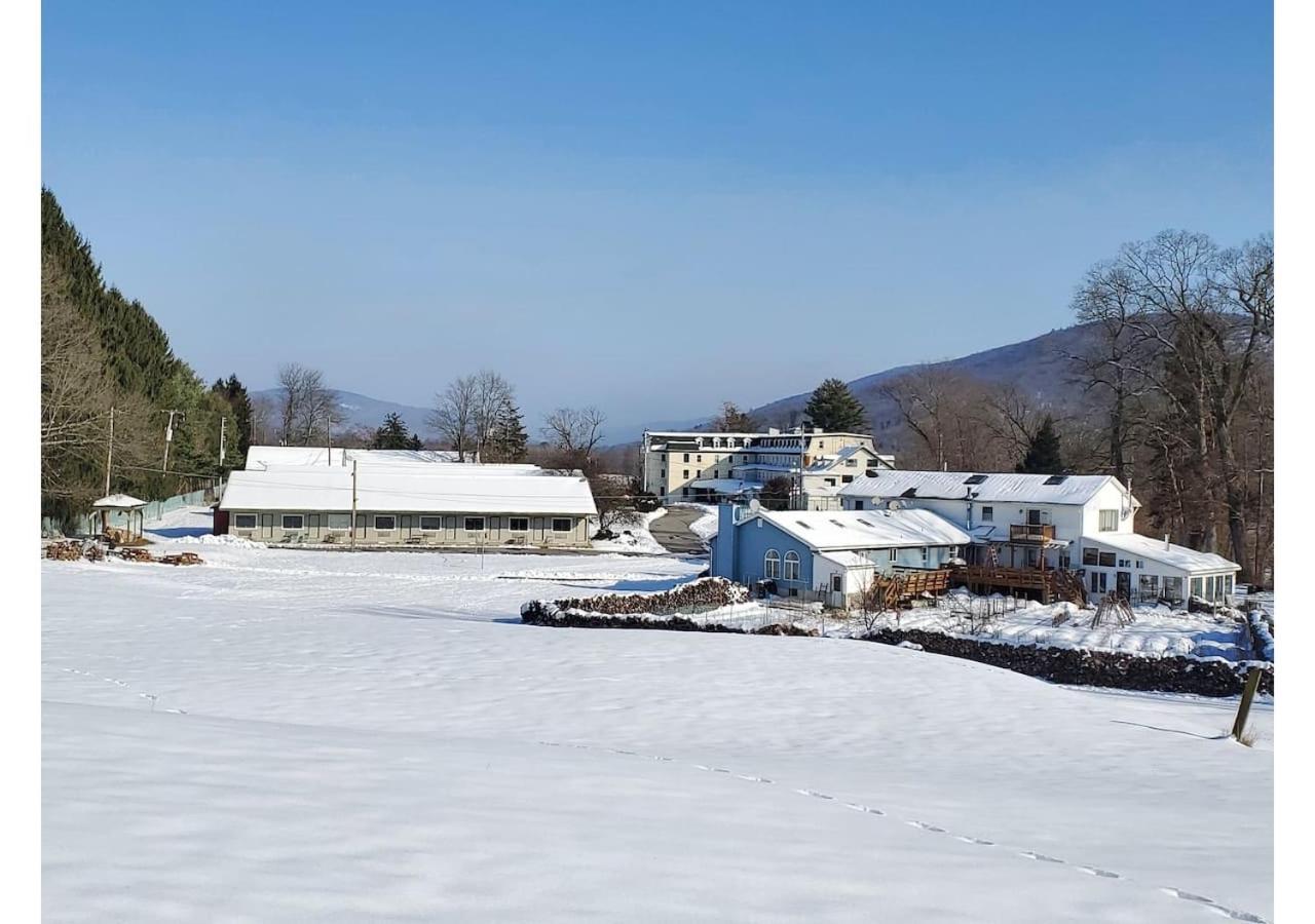 Glenwood Inn & Conference Center Delaware Water Gap Esterno foto