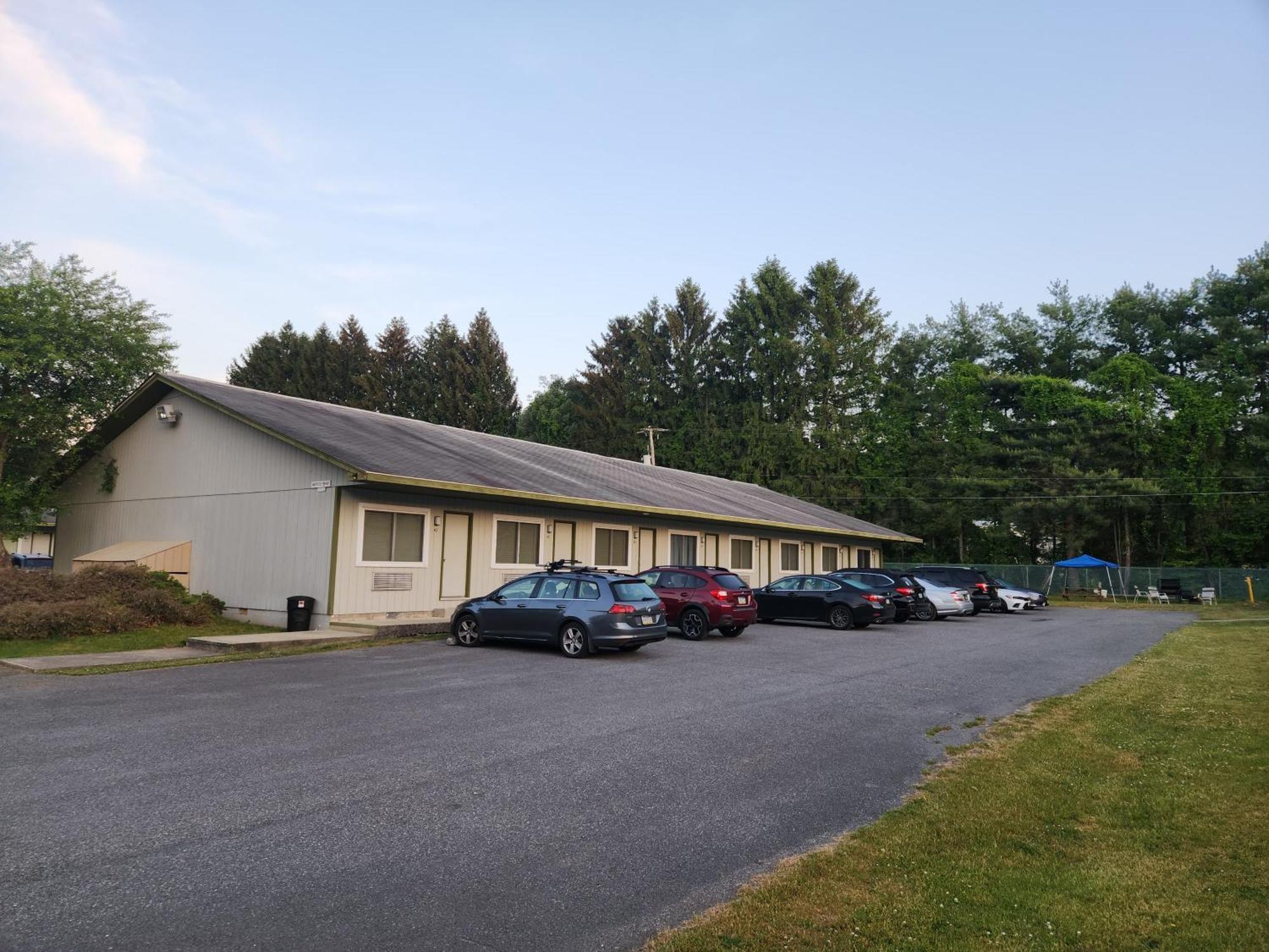 Glenwood Inn & Conference Center Delaware Water Gap Esterno foto