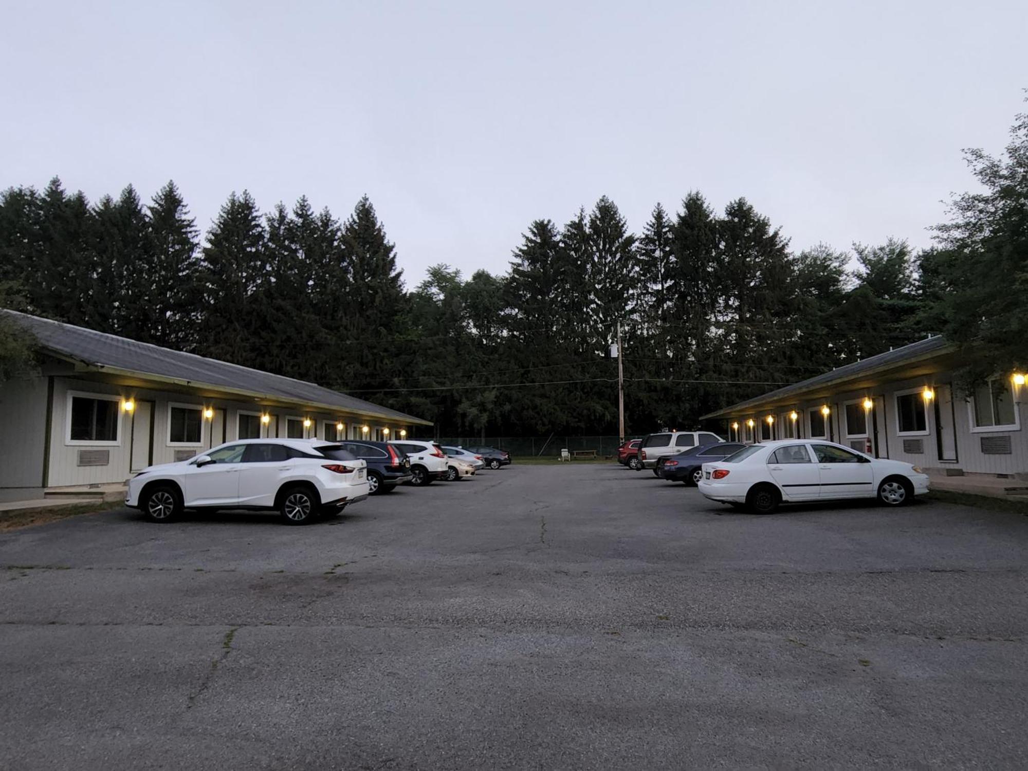 Glenwood Inn & Conference Center Delaware Water Gap Esterno foto
